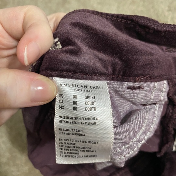 High rise American Eagle Maroon Velvet Jeans 00 - Picture 5 of 6